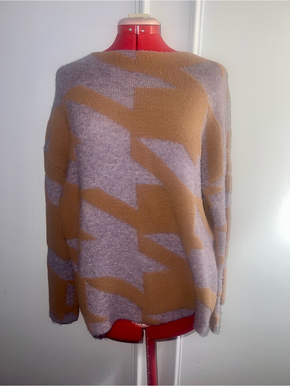 Ann Taylor Oversized Houndstooth Sweater dusty purple lilac & camel  small cozy
